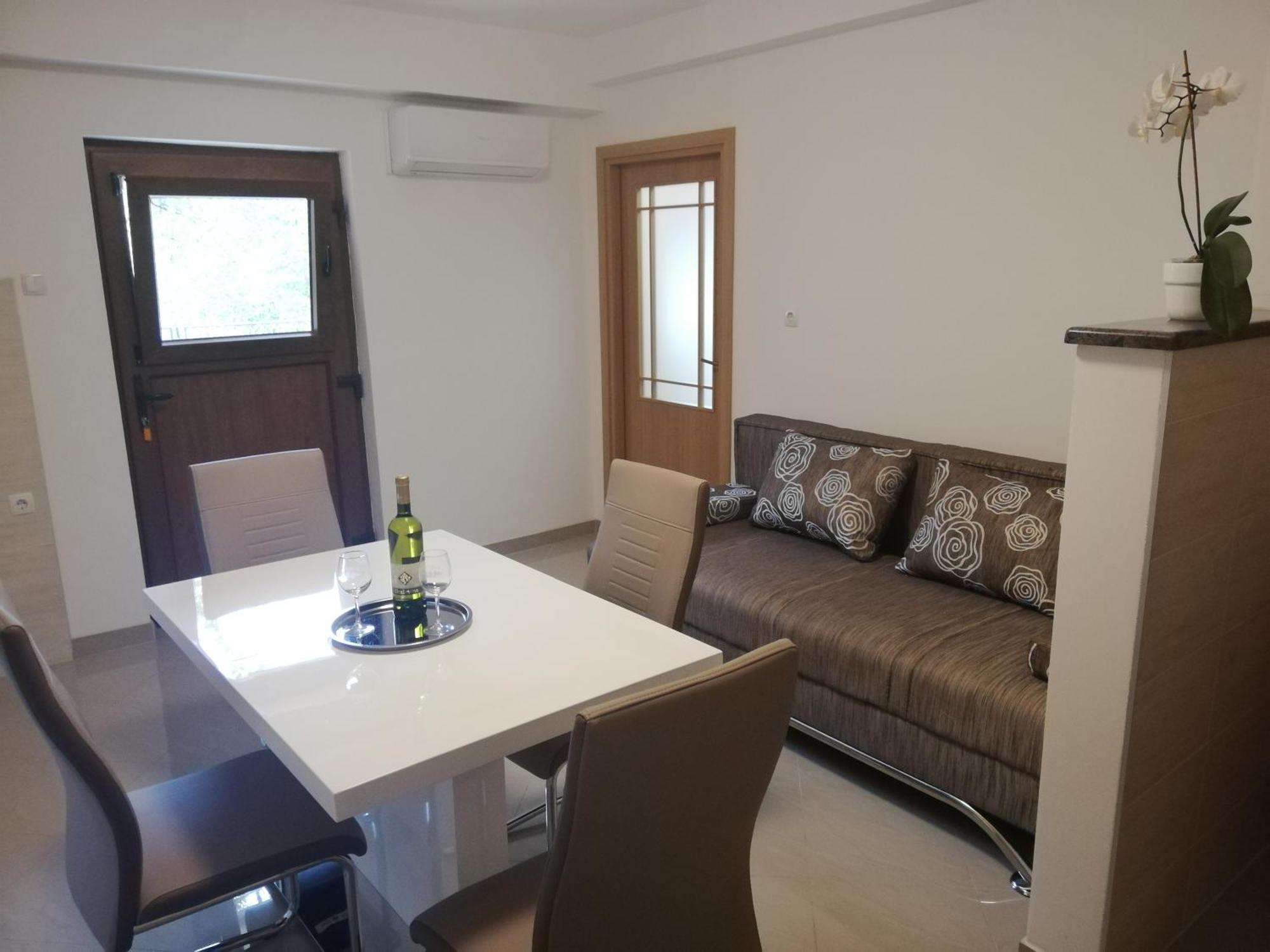 Guesthouse Vesna Senj  Buitenkant foto